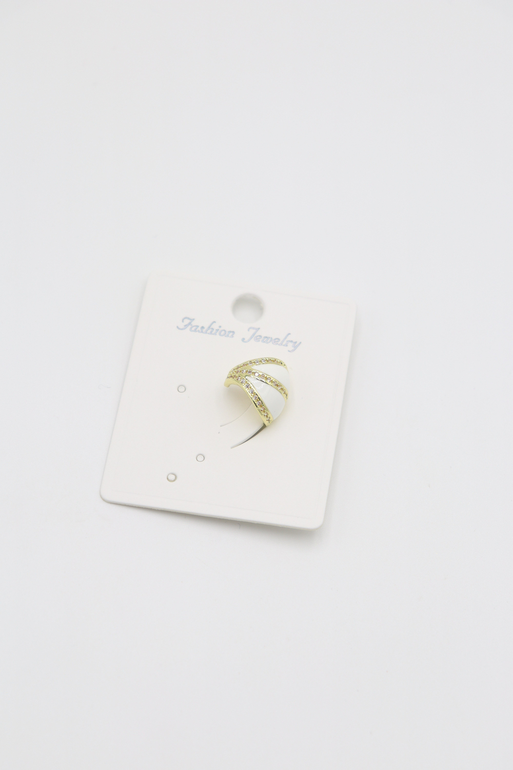 EARCUFF