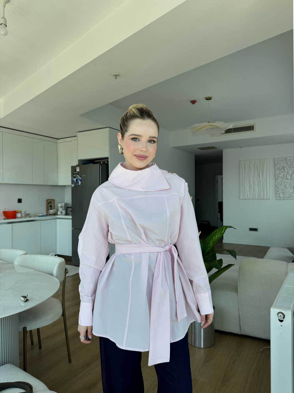 Aksesuar Detaylı Gömlek Pembe