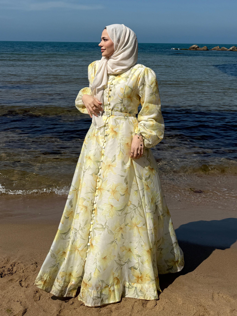 Çiçekli Kemerli Şifon Elbise Sarı