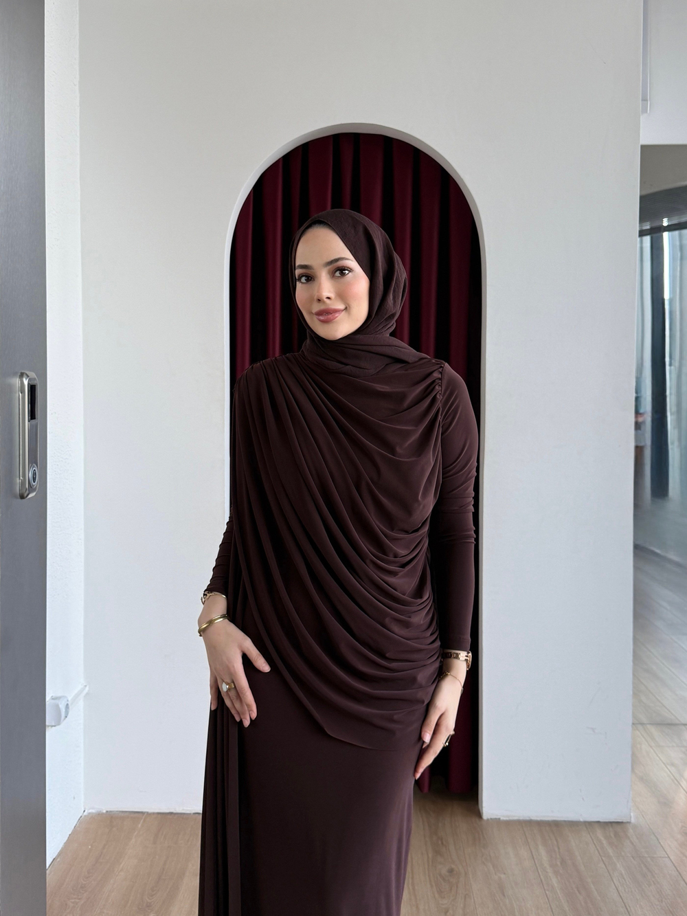 Drape Detaylı Elbise Kahverengi