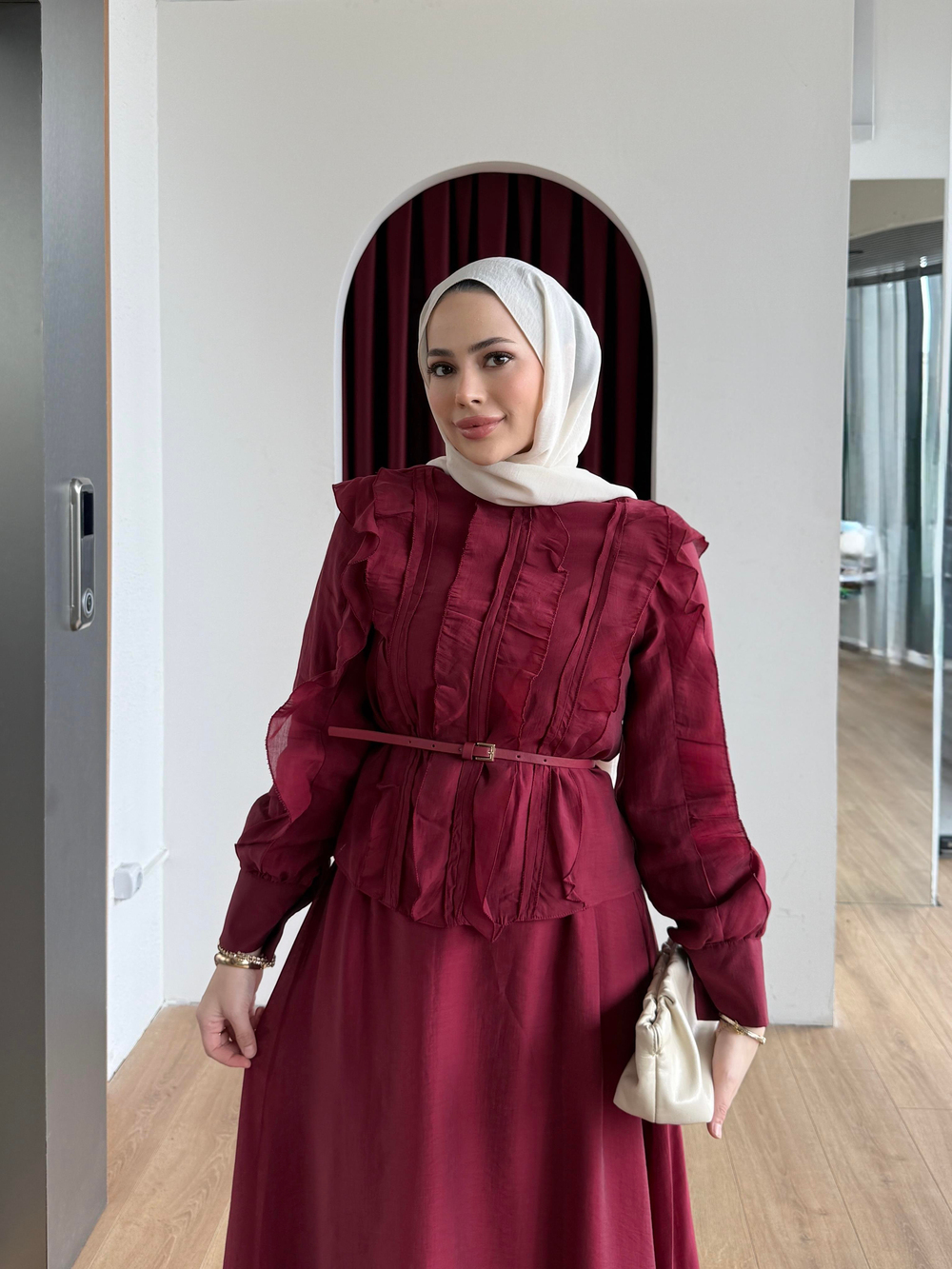 Fırfır Detaylı Etekli Takım Kırmızı
