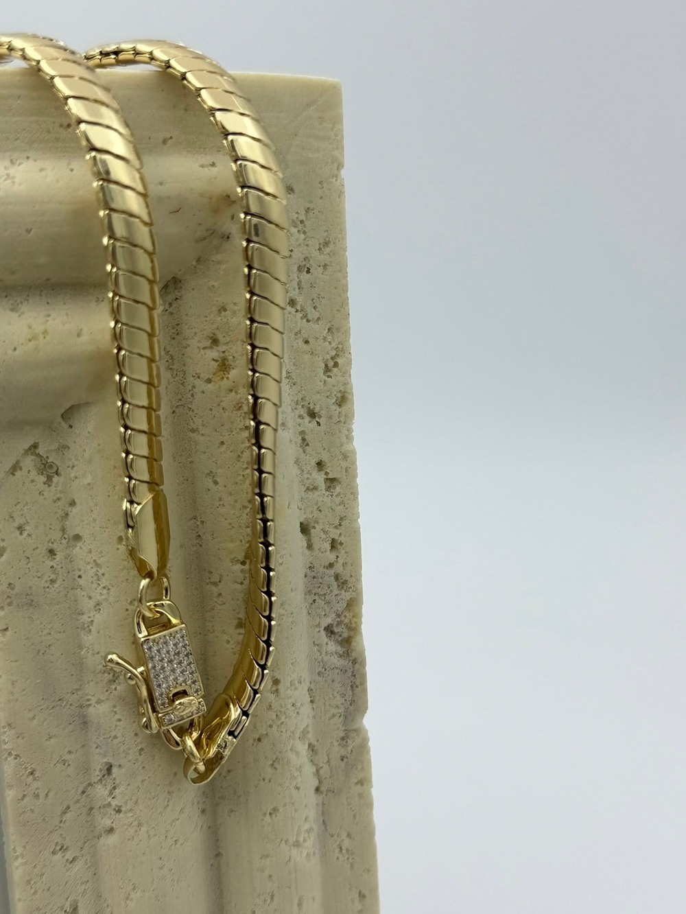 14K VIP Gurmet Model Taşlı Yassı Zincir Kolye
