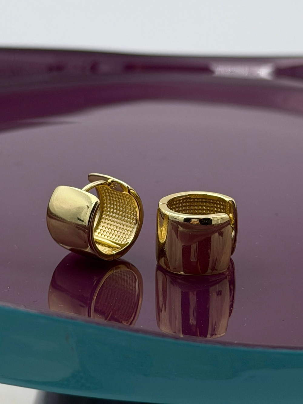 14K VIP Silindir Model Halka Küpe