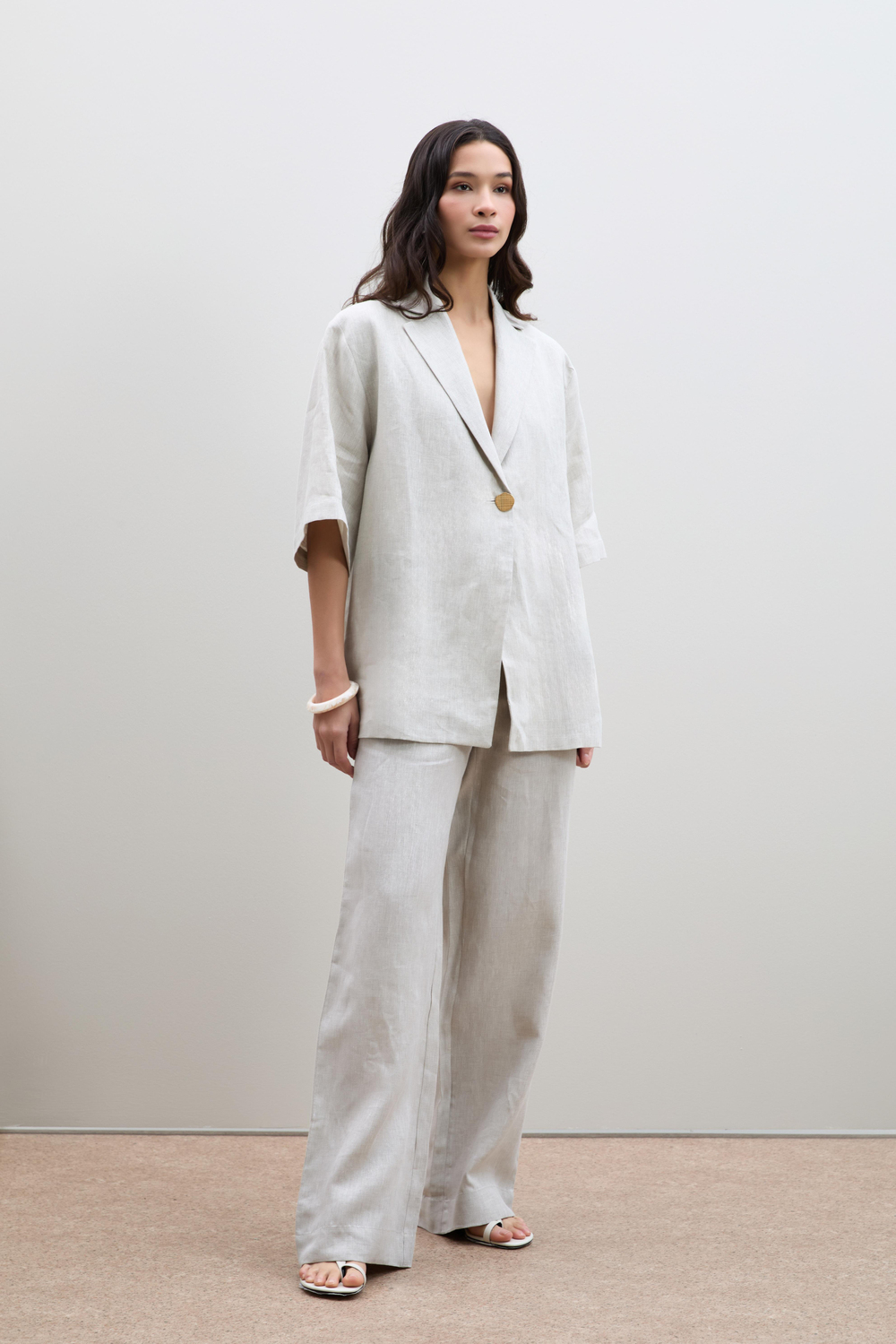 100% Linen Oversized Button-Detail Jacket