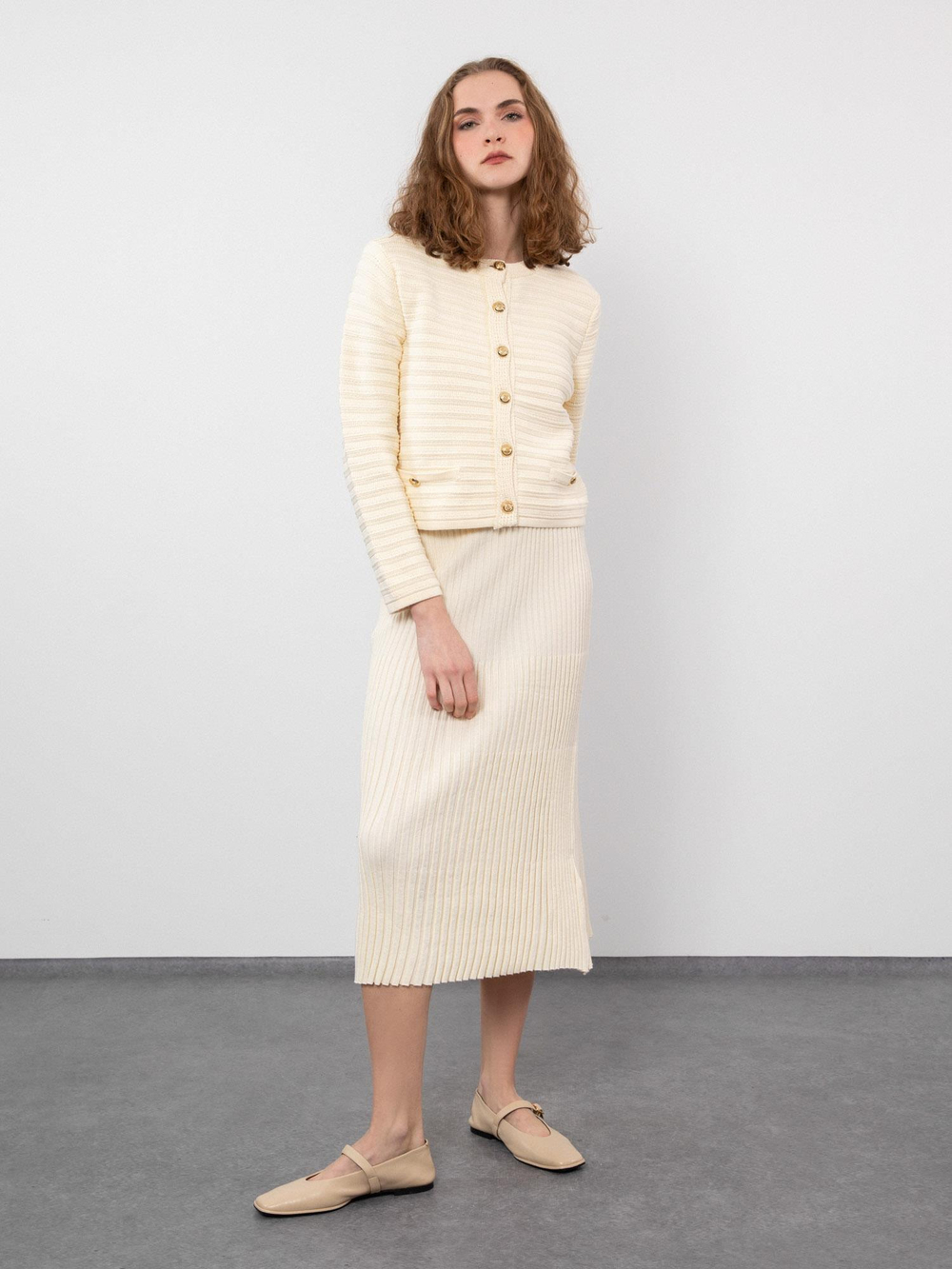 100% Organic Cotton Cardigan with Gold Buttons HRK8868KEMIK