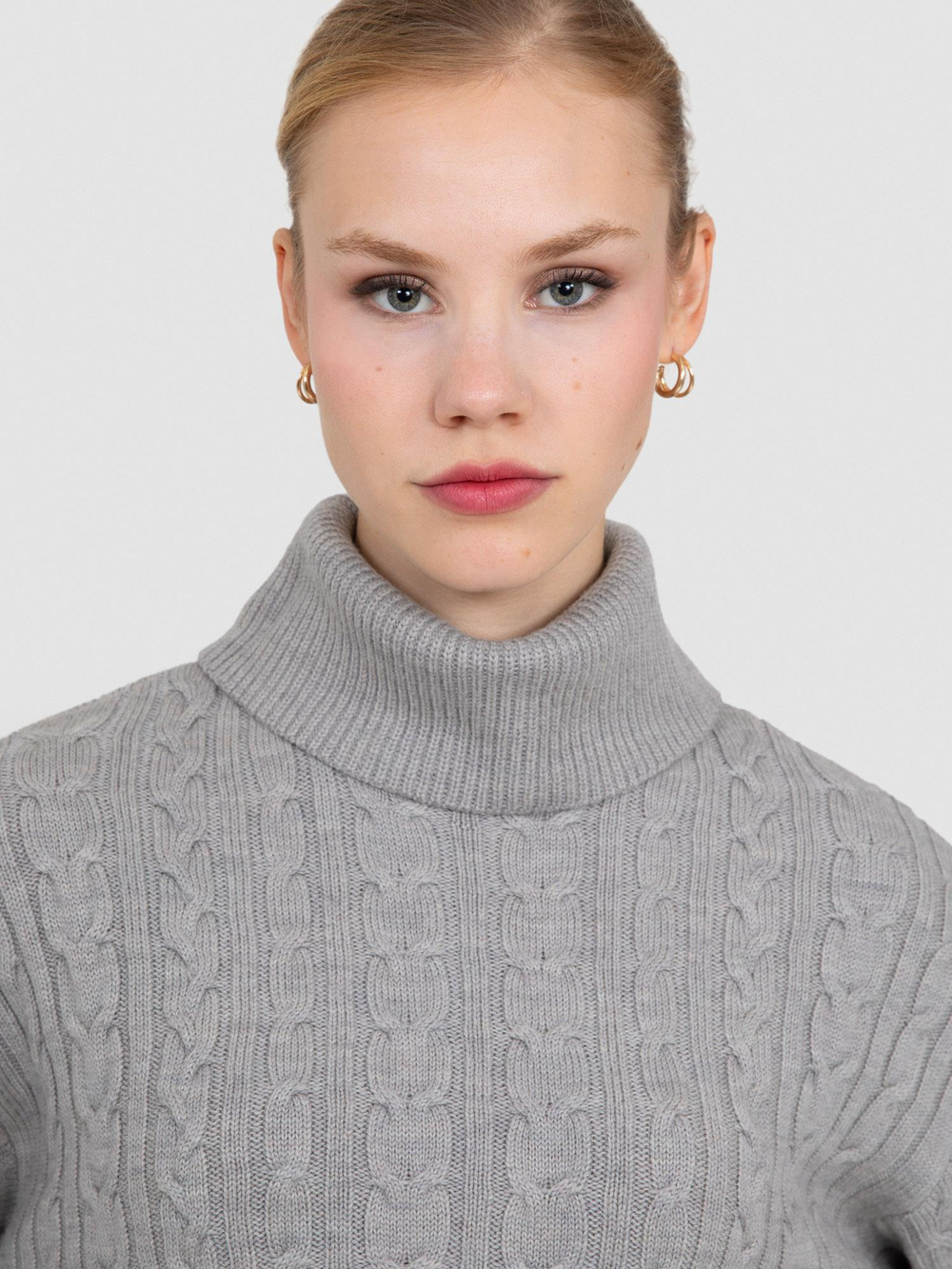 100% Organic Wool Cable-Knit High Neck Sweater KZK8590GRI