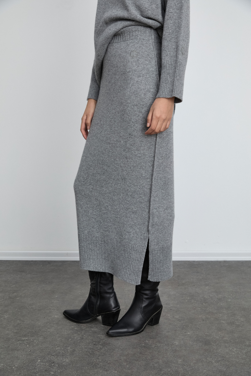 Cashmere and Merino Wool Blend Slit Skirt
