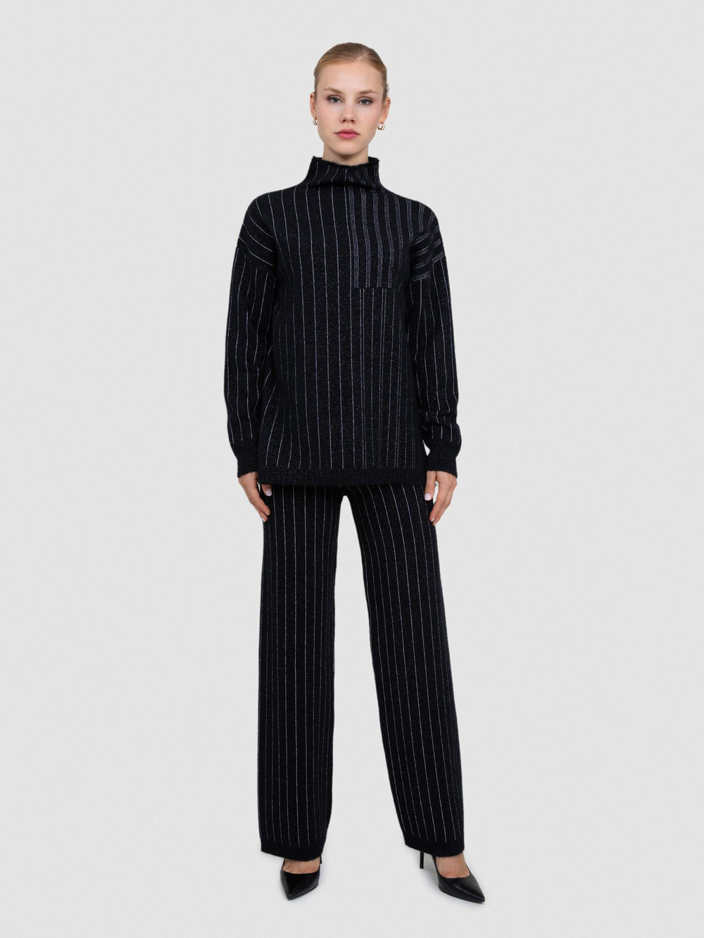 Wool Blend High Neck Sweater with Contrast Stripe Detail TNK8346SIYAH