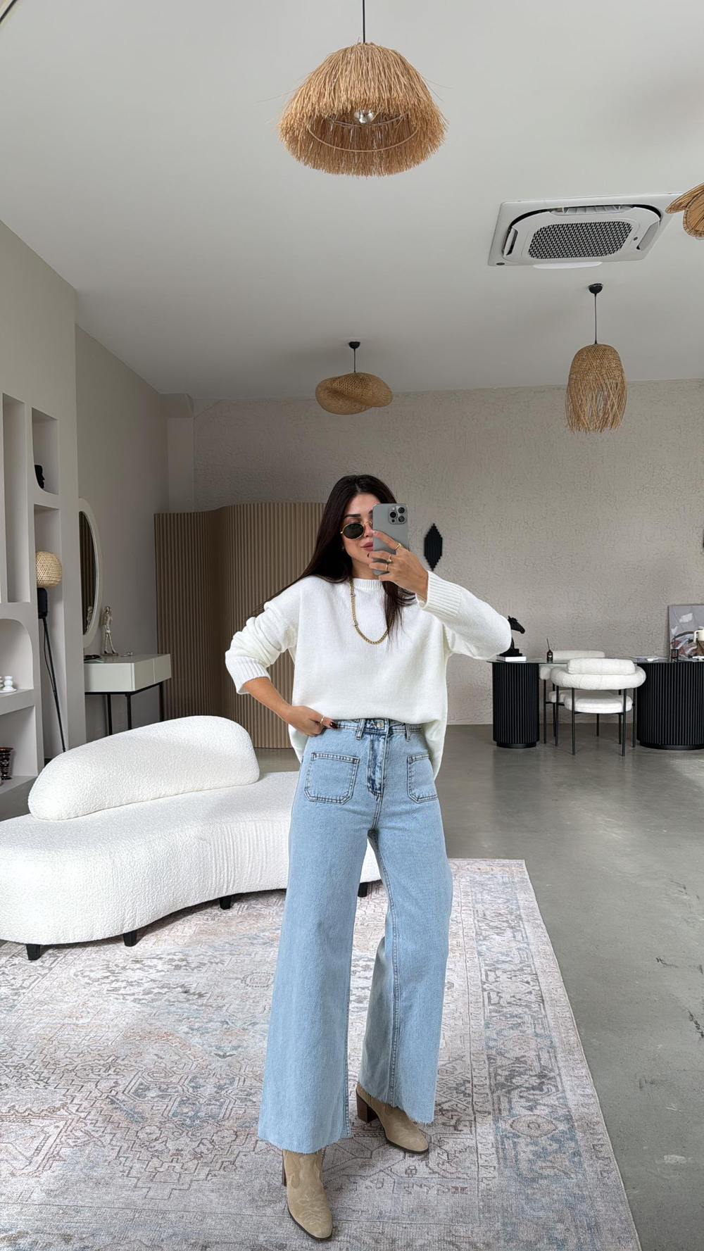 Açık Renk Çift Cep Detaylı Jean