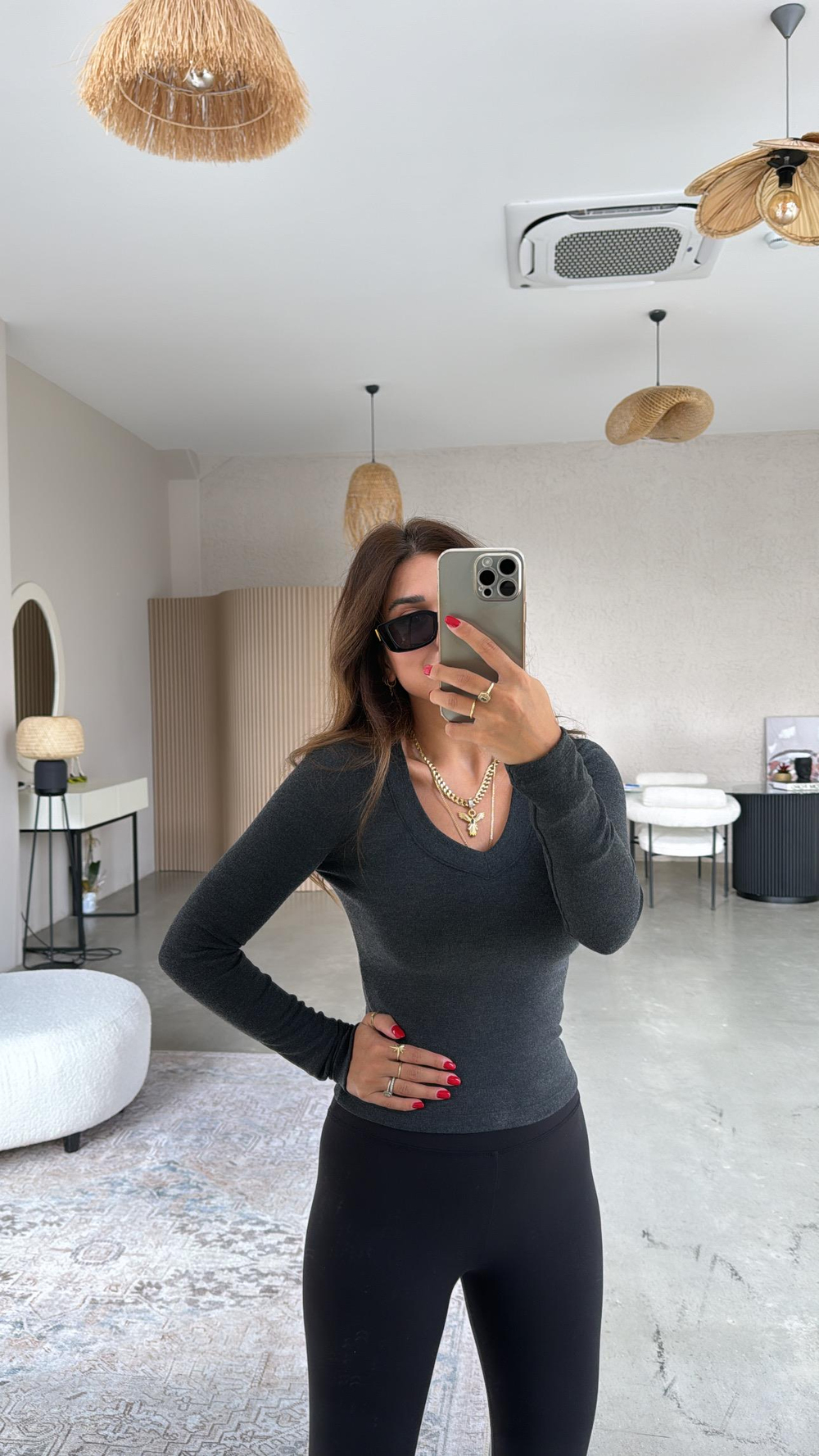 Antrasit V Yaka İthal Kumaş Body