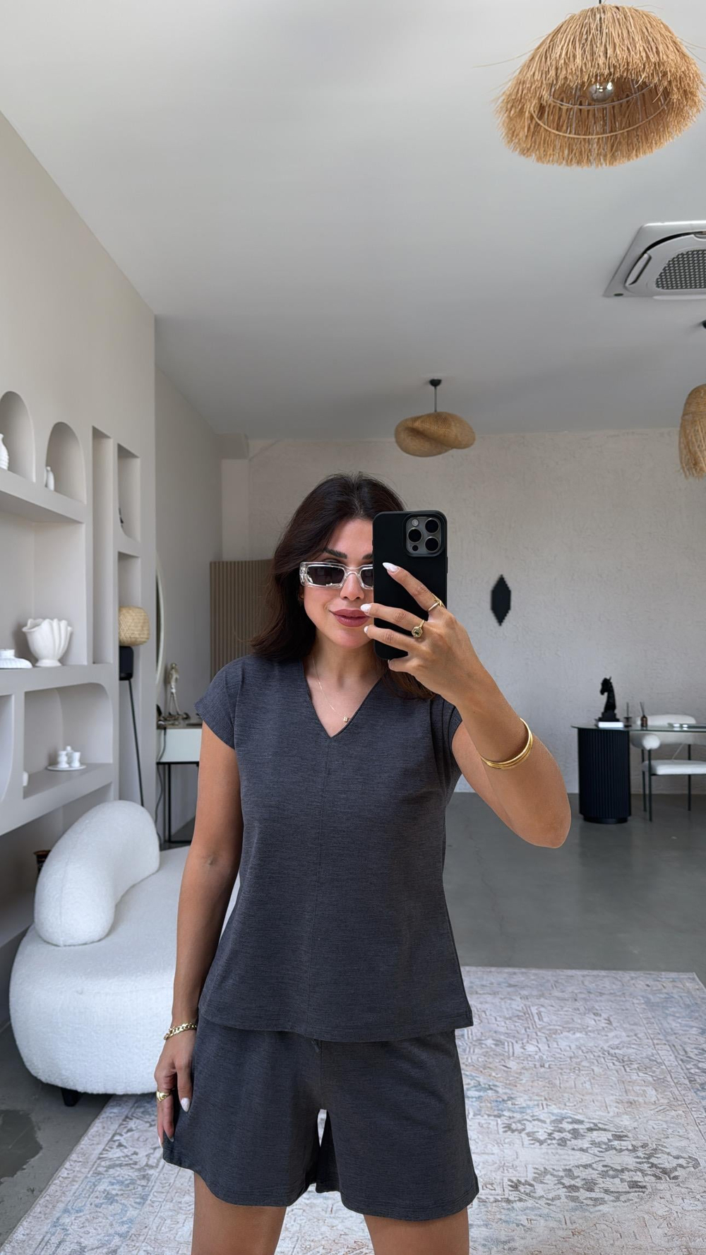 Antrasit V Yaka Şort Bluz Takım