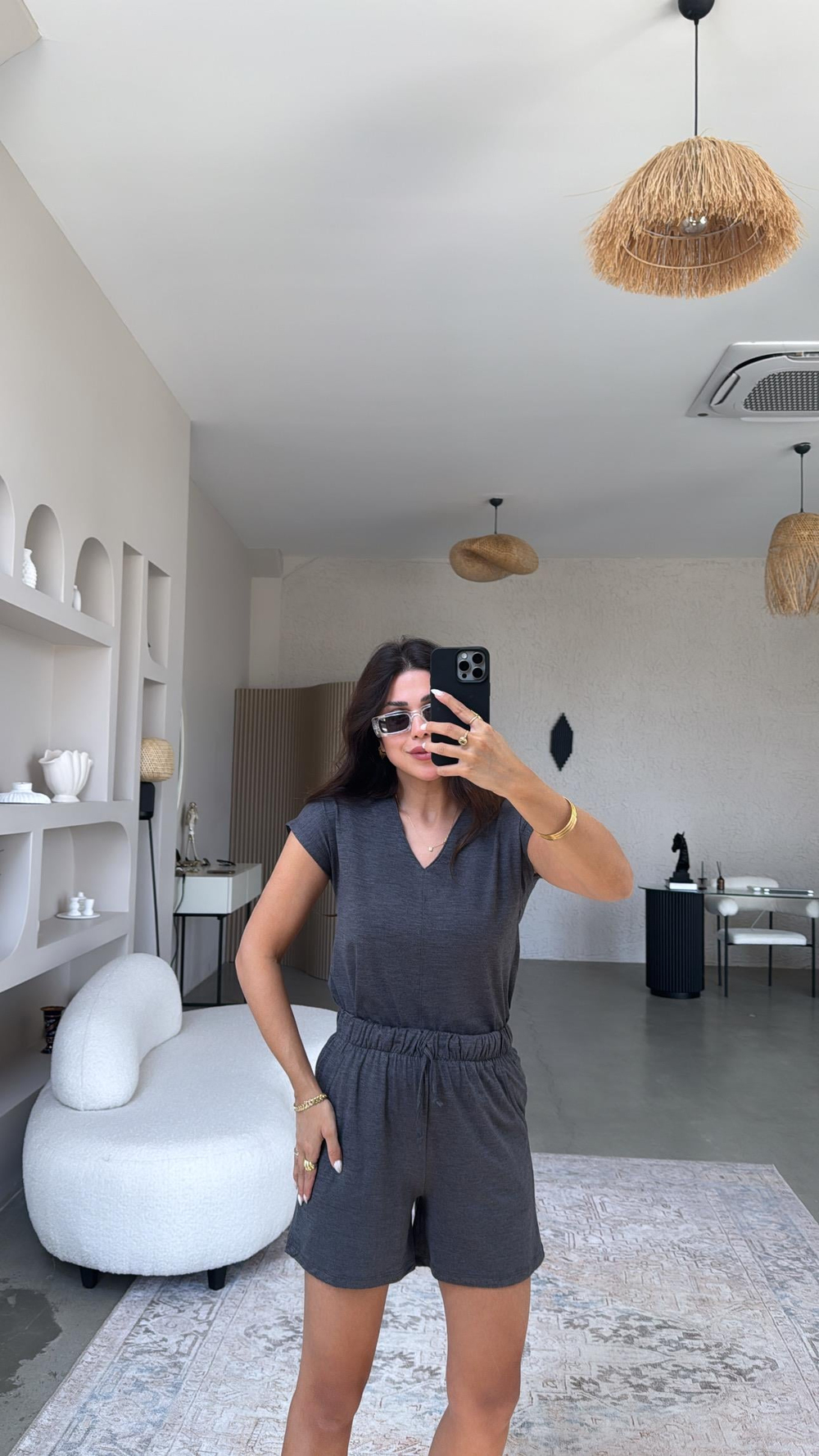 Antrasit V Yaka Şort Bluz Takım