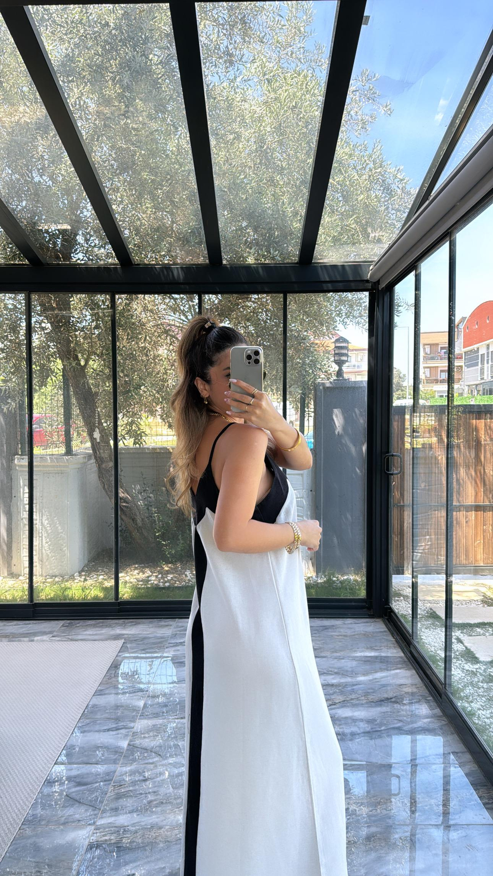 Bej Bloklu Keten Elbise