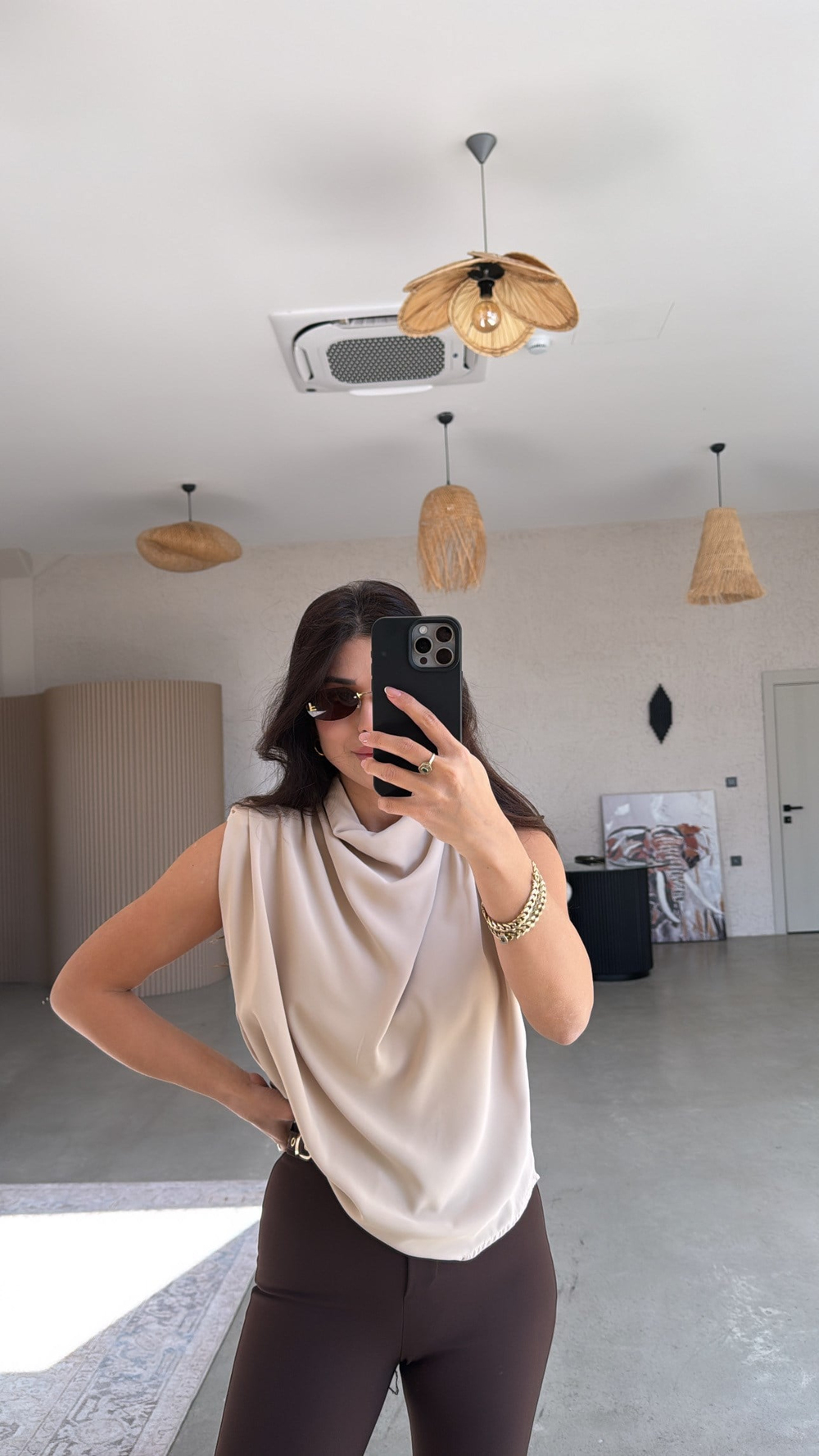 Bej Vatkalı Krep Degaje Bluz