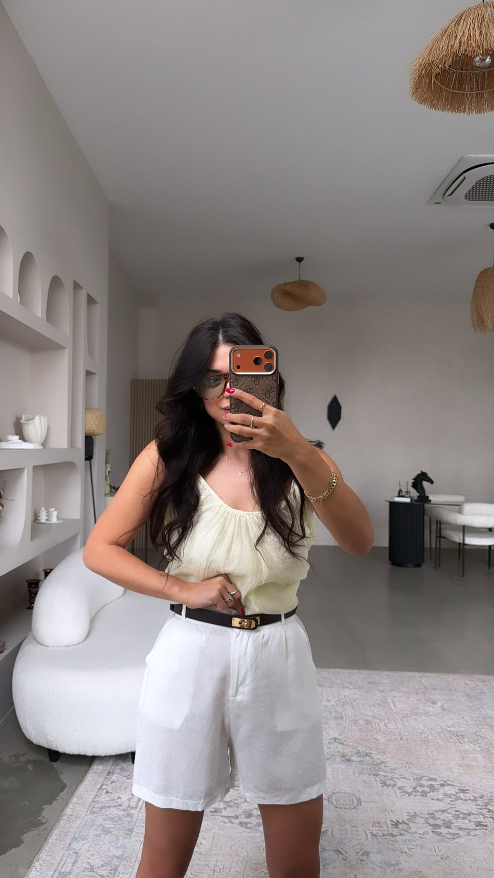 Beyaz Keten Premium Kemerli Şort