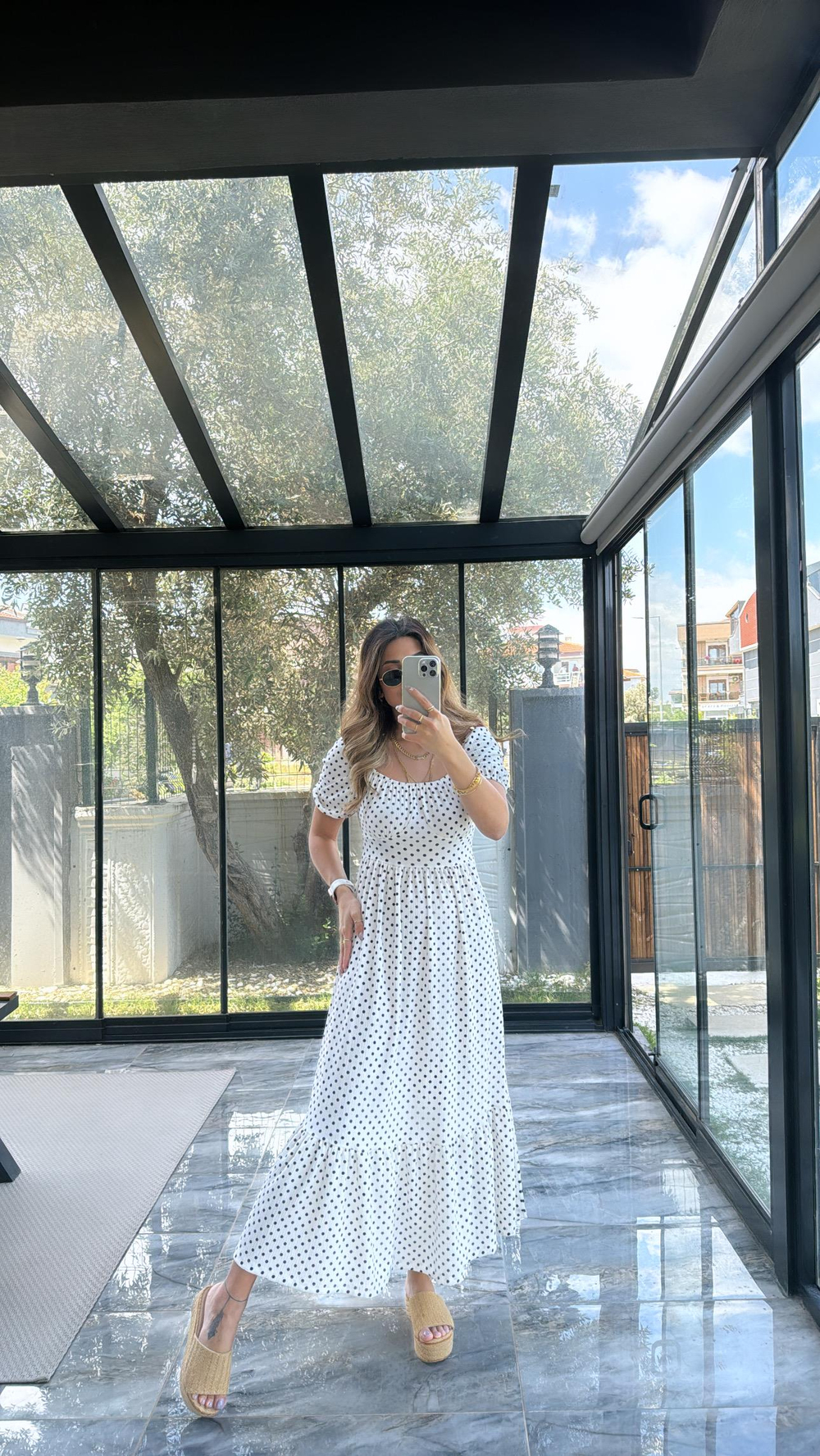 Beyaz Puanlı Elbise