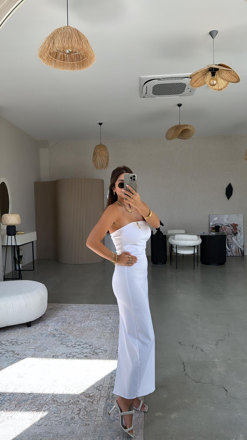 Beyaz Straplez Midi Elbise