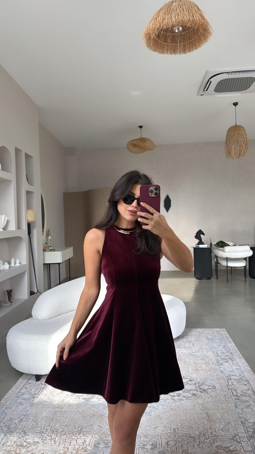 Bordo Kiloş Halter Yaka Kadife Elbise