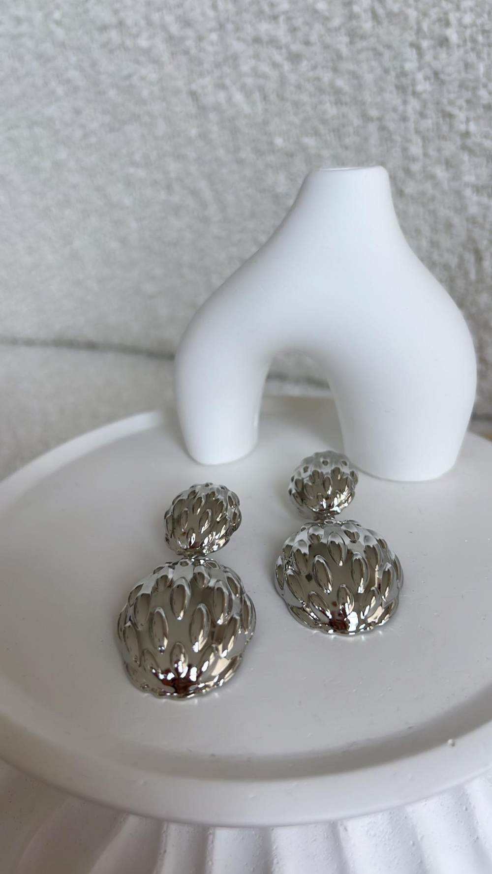 Çift Kat Silver Kabartmalı Design Küpe