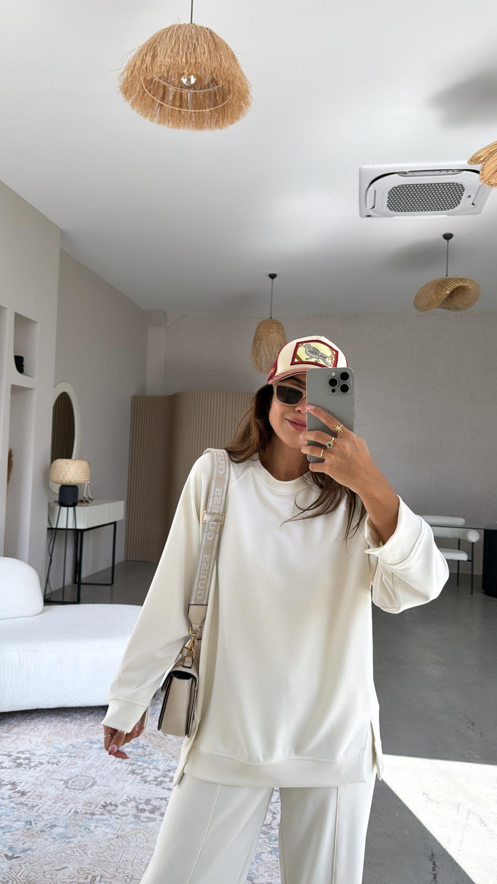 Ekru Modal Yırtmaçlı Sweatshirt