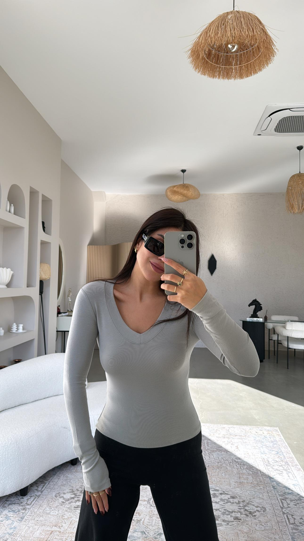 Gri V Yaka İthal Kumaş Body