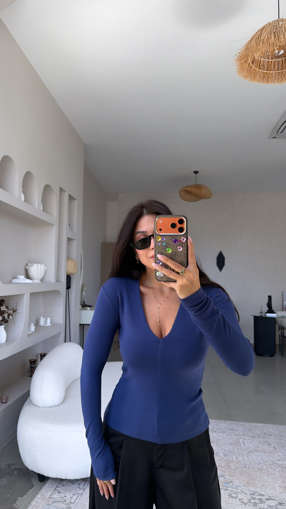 İndigo V Yaka Yarım Astarlı İthal Kumaş Bluz