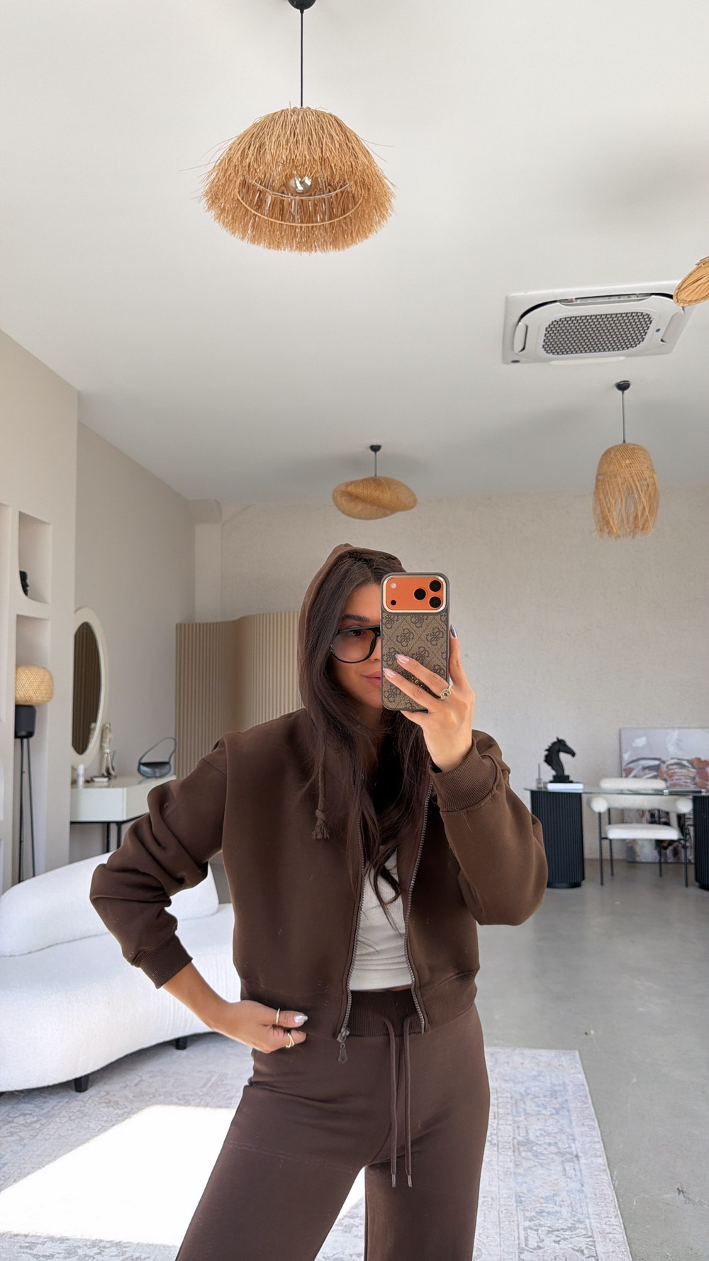 Kahverengi Üç İplik Fermuarlı Crop Hoodie