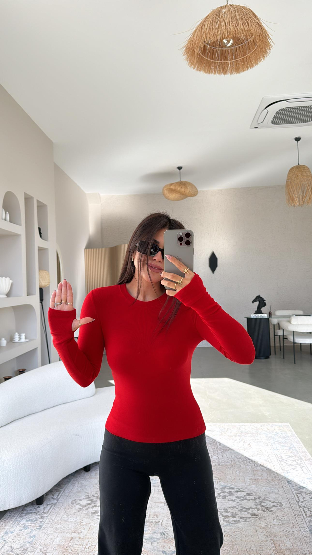Kırmızı Parmak Geçme Oys Kumaş Body