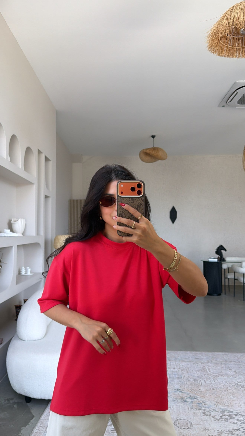 Kırmızı Yanı Minik Yırtmaçlı Oversize Modal Tshirt