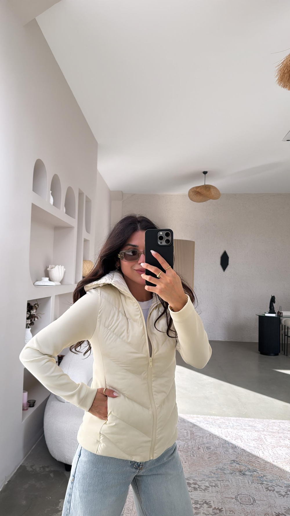 Krem Scuba Detaylı Şişme Mont