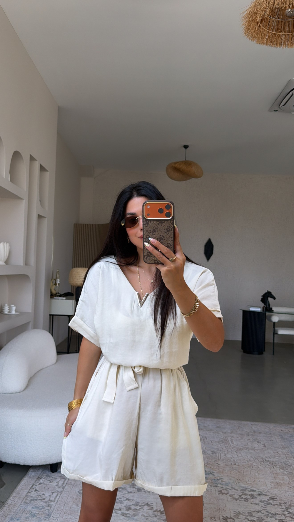 Krem V Aksesuarlı Tensel Kumaş Tulum