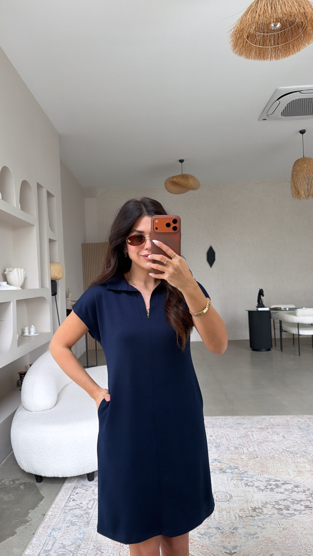Lacivert Yakalı Önü Çımalı Cepli Basic Elbise