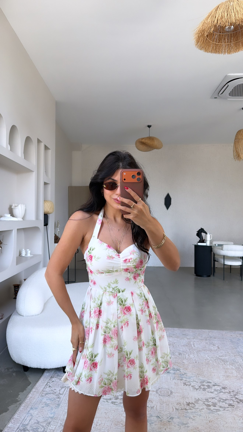 Pembe Çiçekli Boyundan Bağlamalı Şifon Mini Elbise