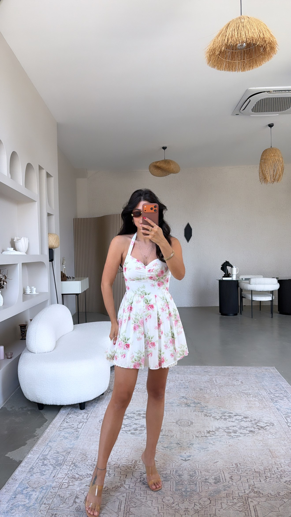 Pembe Çiçekli Boyundan Bağlamalı Şifon Mini Elbise