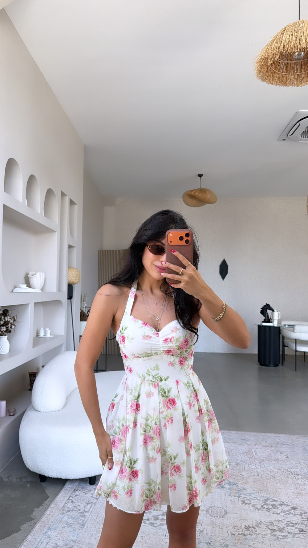 Pembe Çiçekli Boyundan Bağlamalı Şifon Mini Elbise