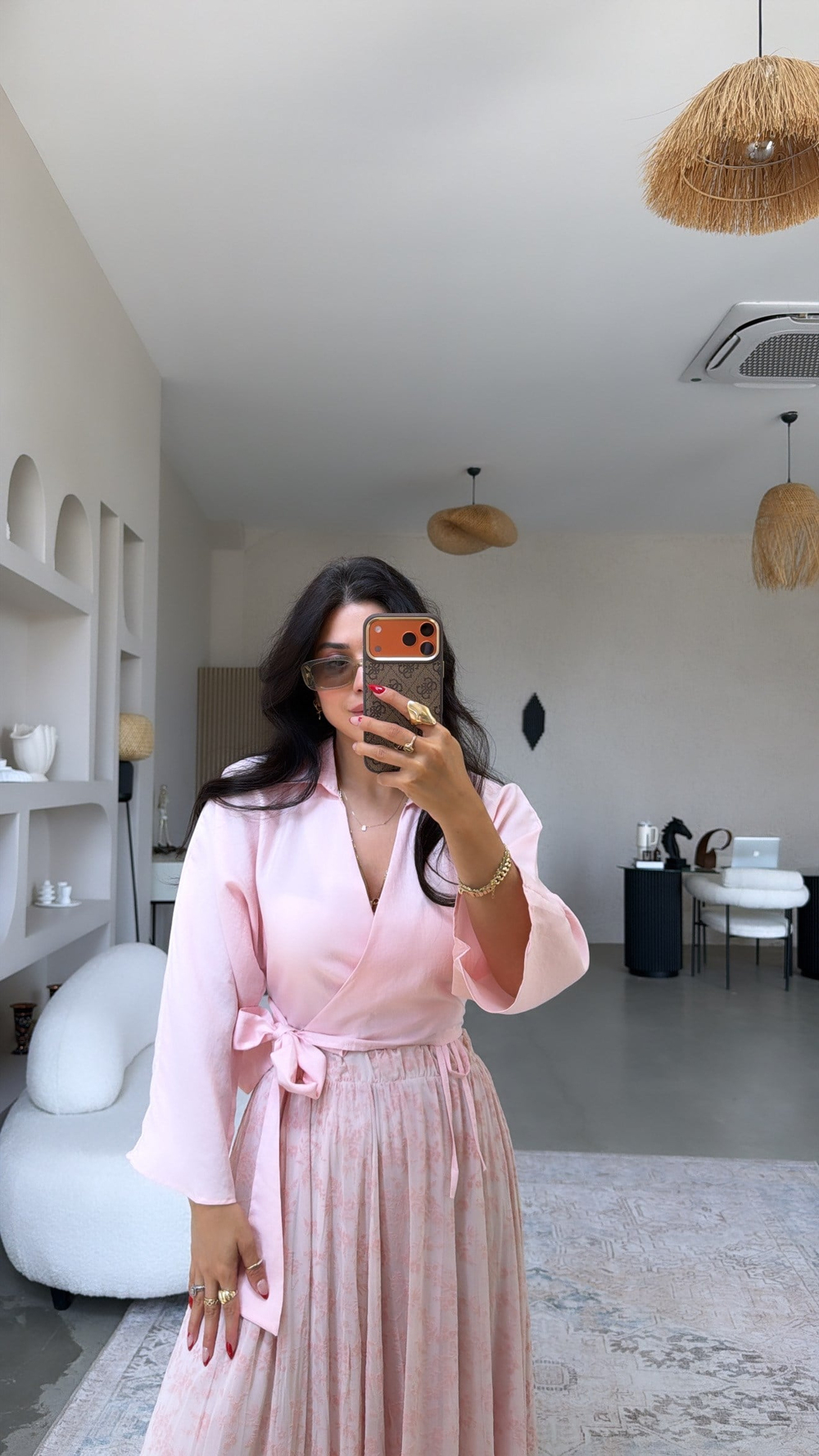 Pembe İpek Kumaşlı Kruvaze Gömlek Bluz