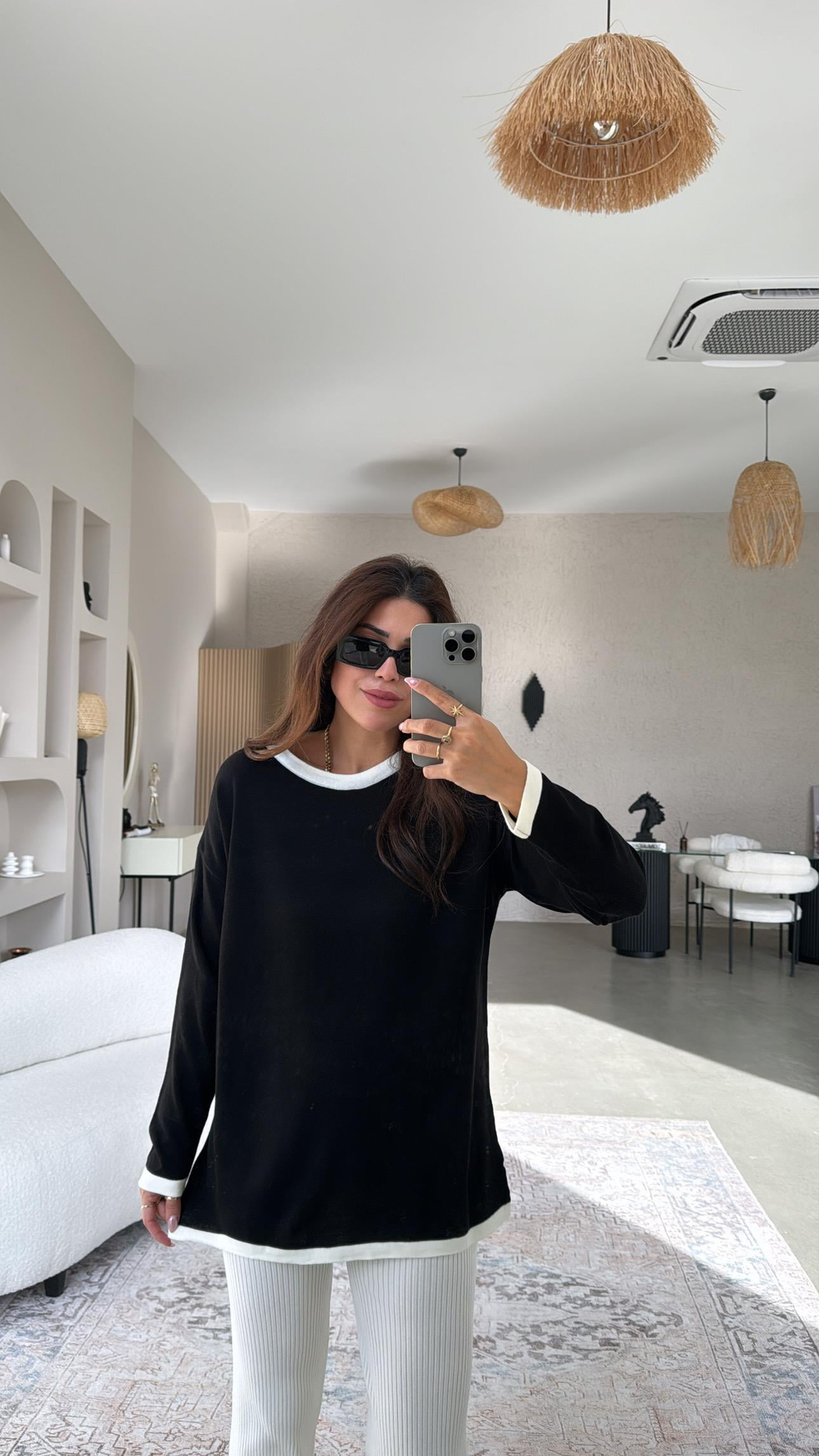 Siyah Beyaz Biyeli Triko