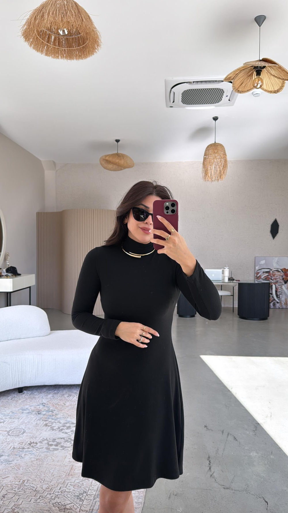 Siyah Boğazlı Diz Altı Triko Elbise