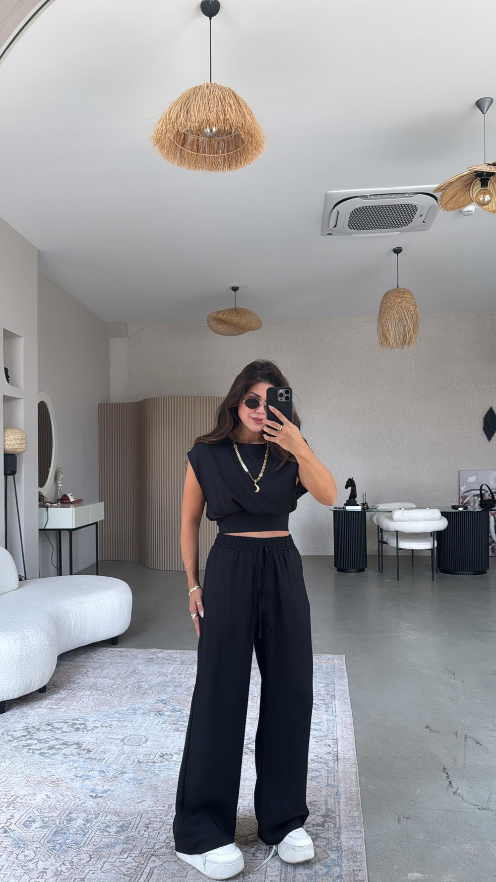 Siyah Kuşak Detaylı Pantolon Bluz Takım
