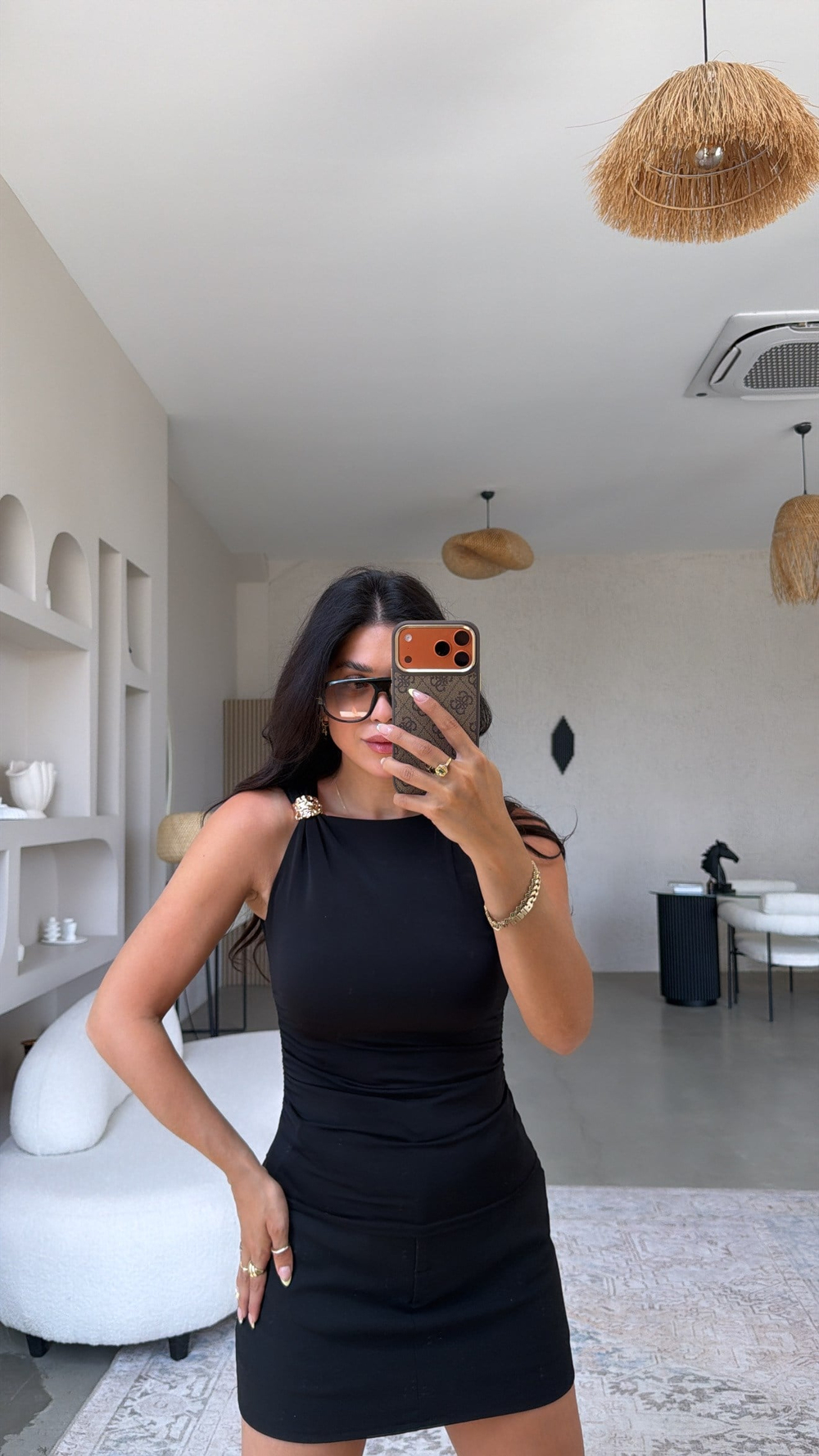 Siyah Omuz Aksesuarlı Polyamid Bluz