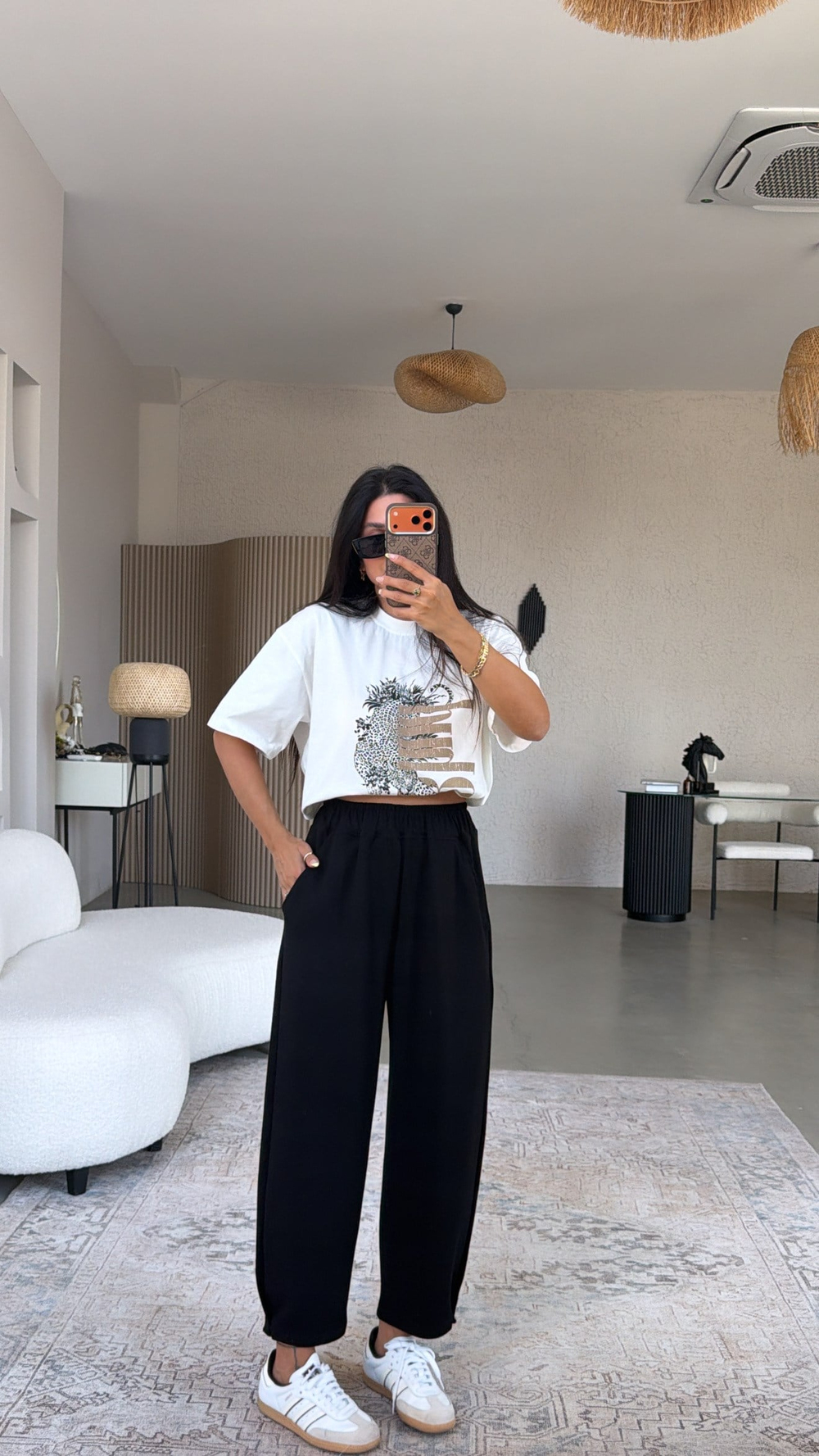 Siyah Paça Tutturma Baggy Eşofman