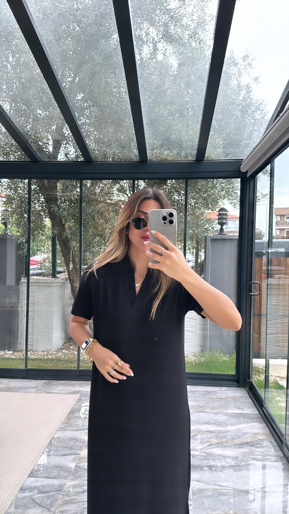 Siyah Polo Yakalı Elbise