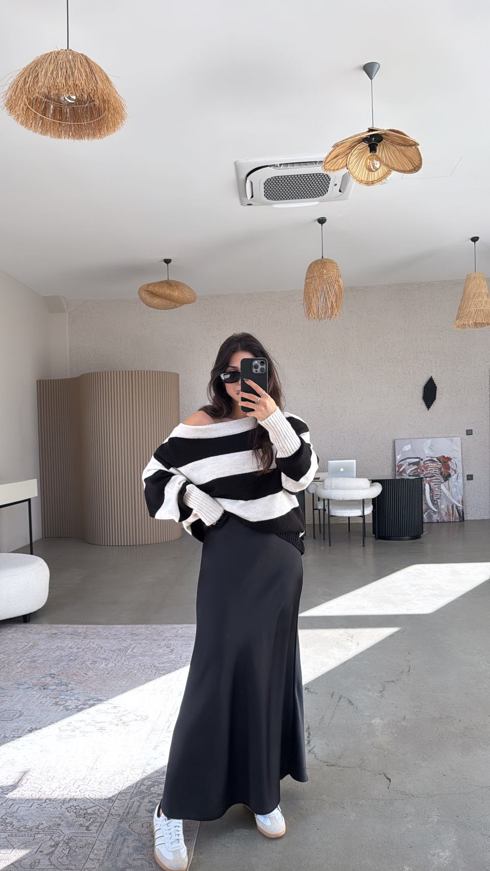 Siyah Saten Maxi Etek