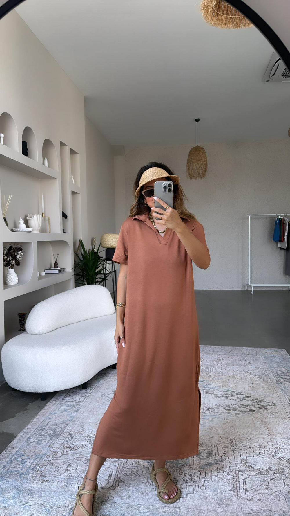 Tarçın Polo Yakalı Elbise