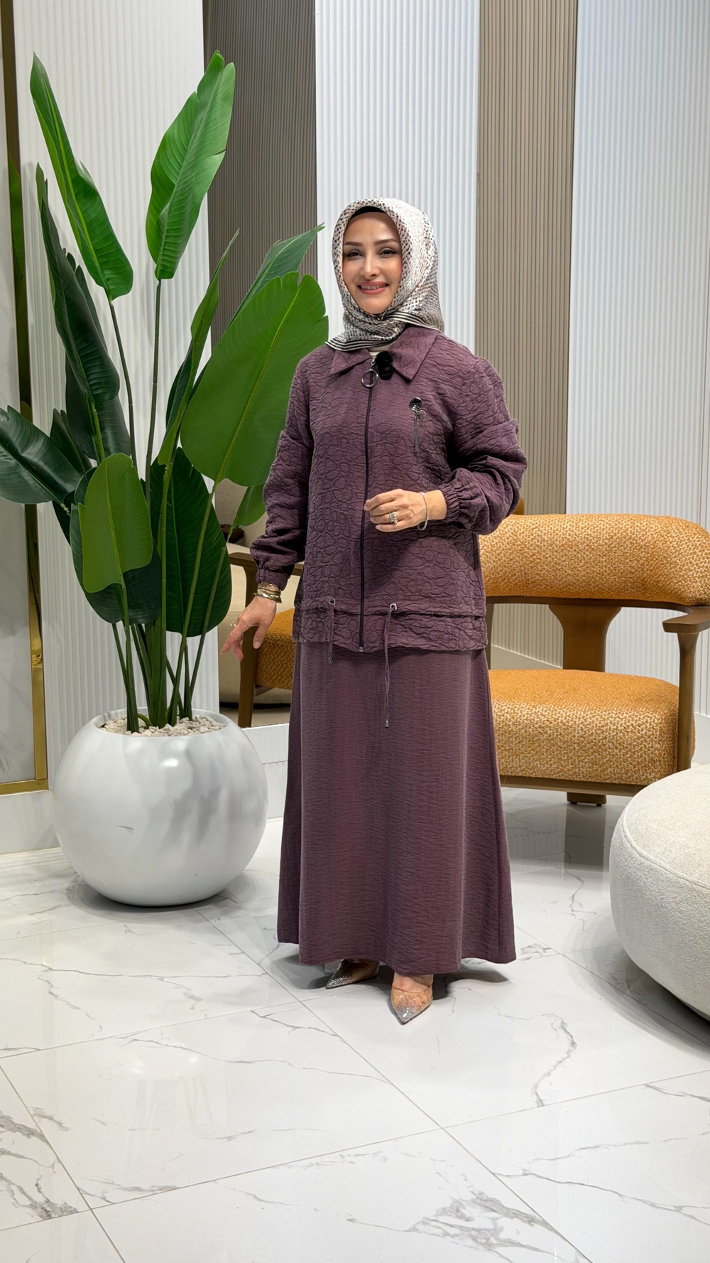 AKSESUAR DETAYLI TAKIM MÜRDÜM 6294