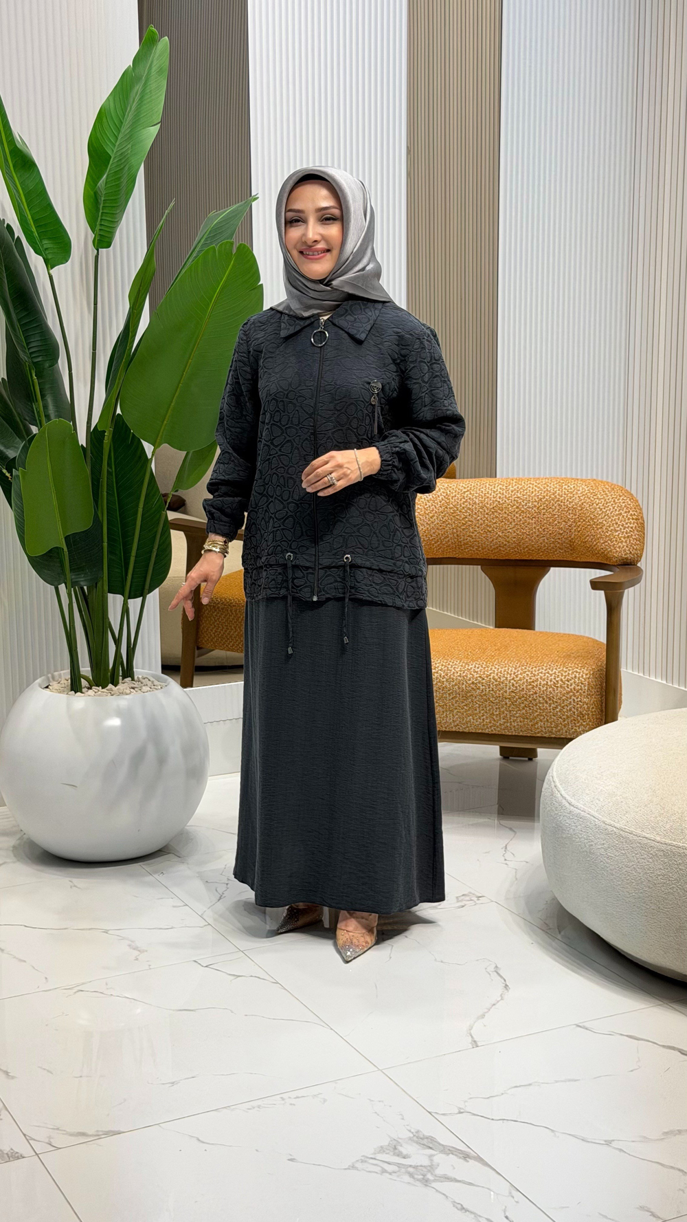 AKSESUAR DETAYLI TAKIM SİYAH 6294