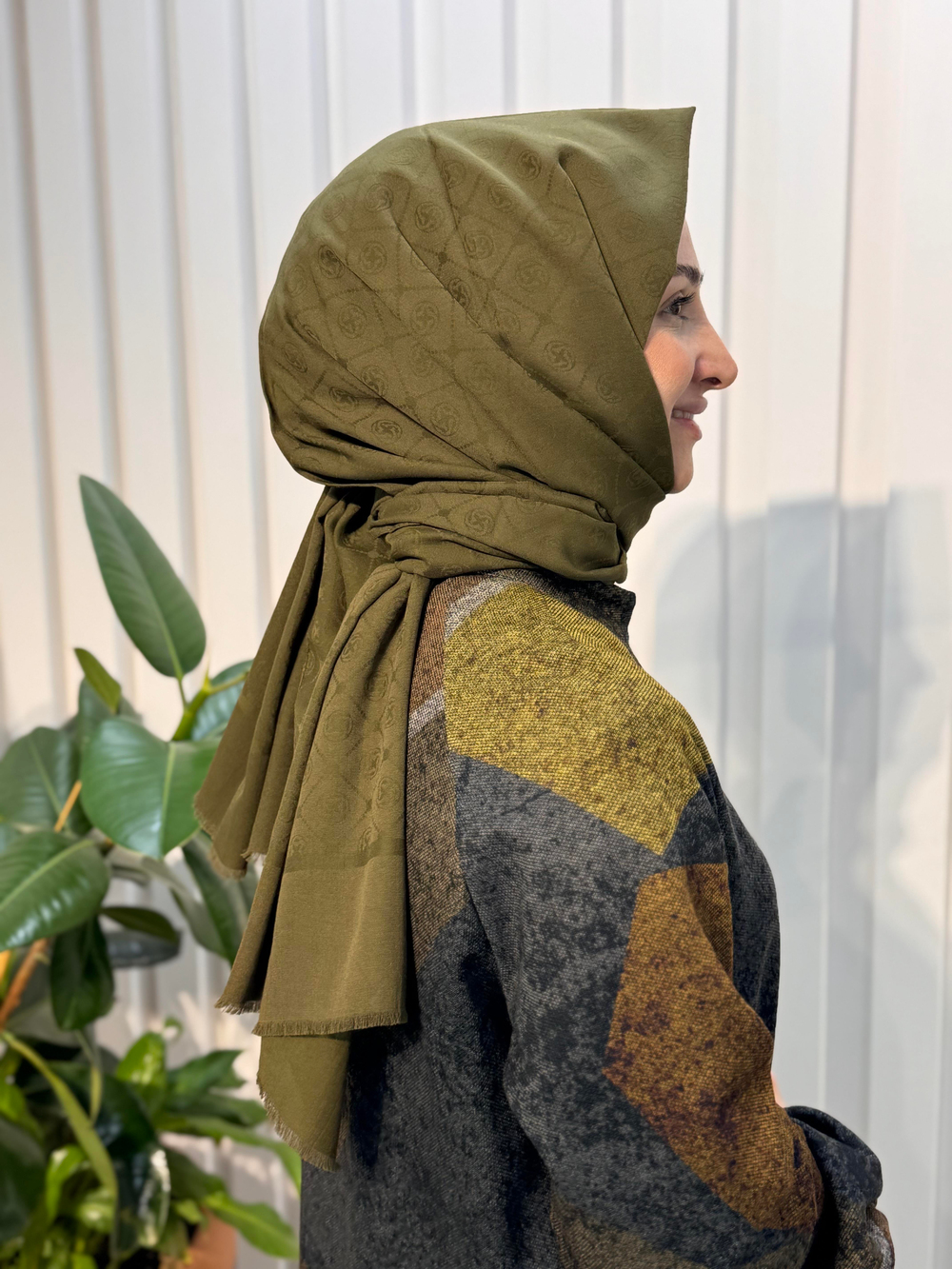 ARMİNE TREND DESENLİ KAP-24KT413