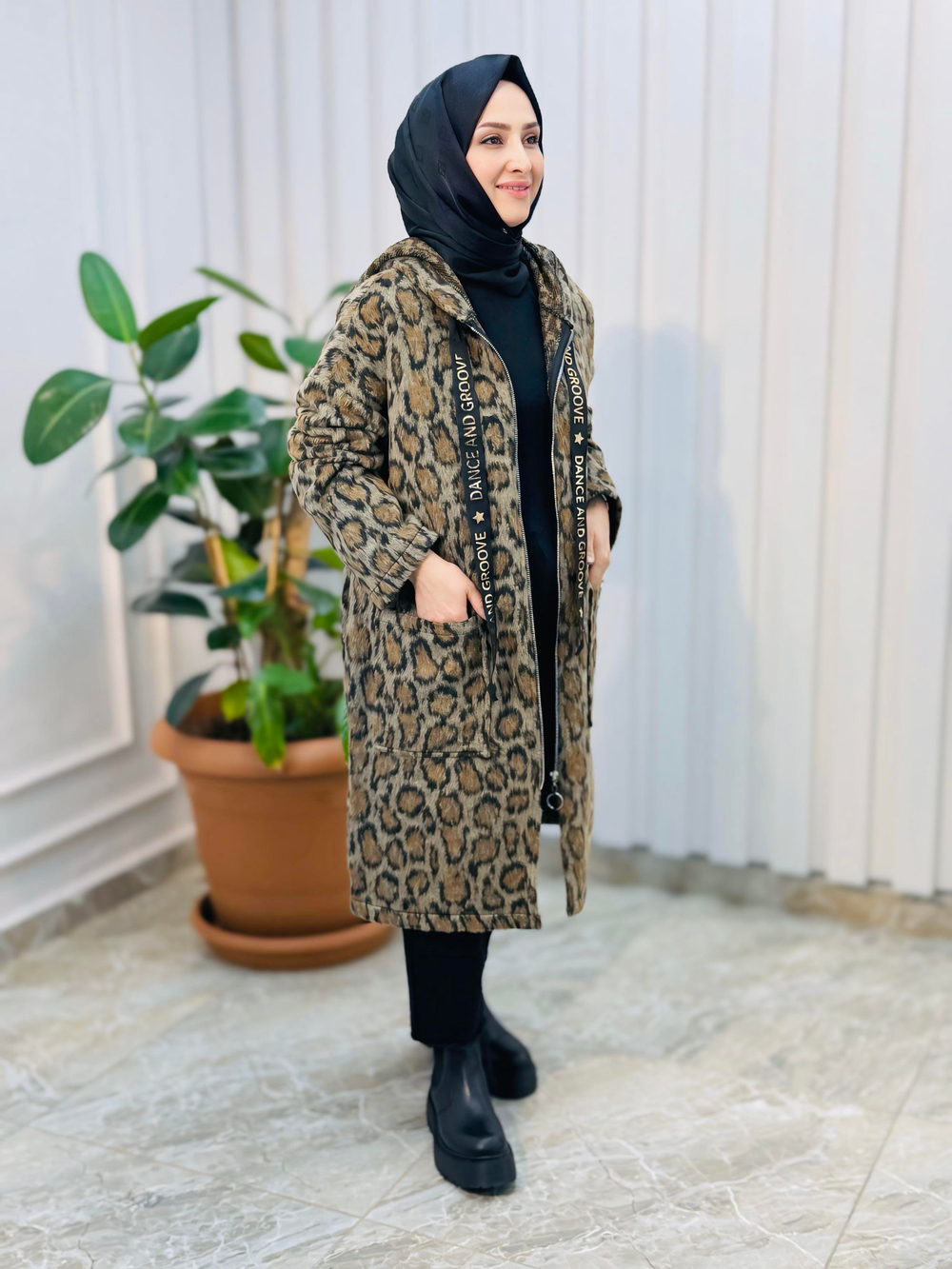 LEOPAR DESENLİ ÖRME KAP-2066