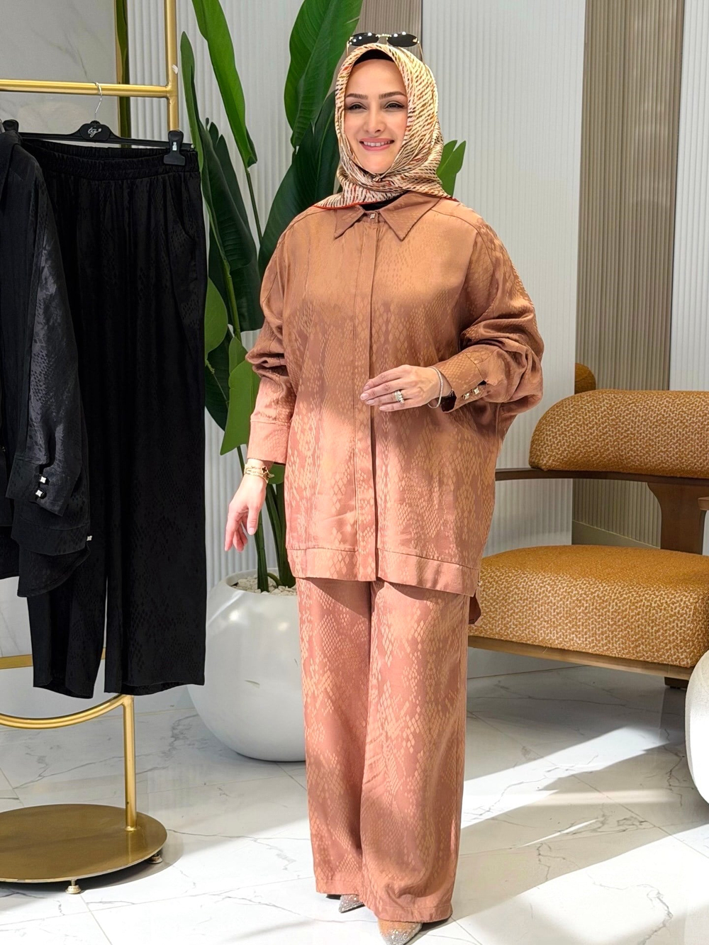 TIĞ TRİKO JAKARLI YARASA KOL GÖMLEK PANTOLON TAKIM CAMEL-5021