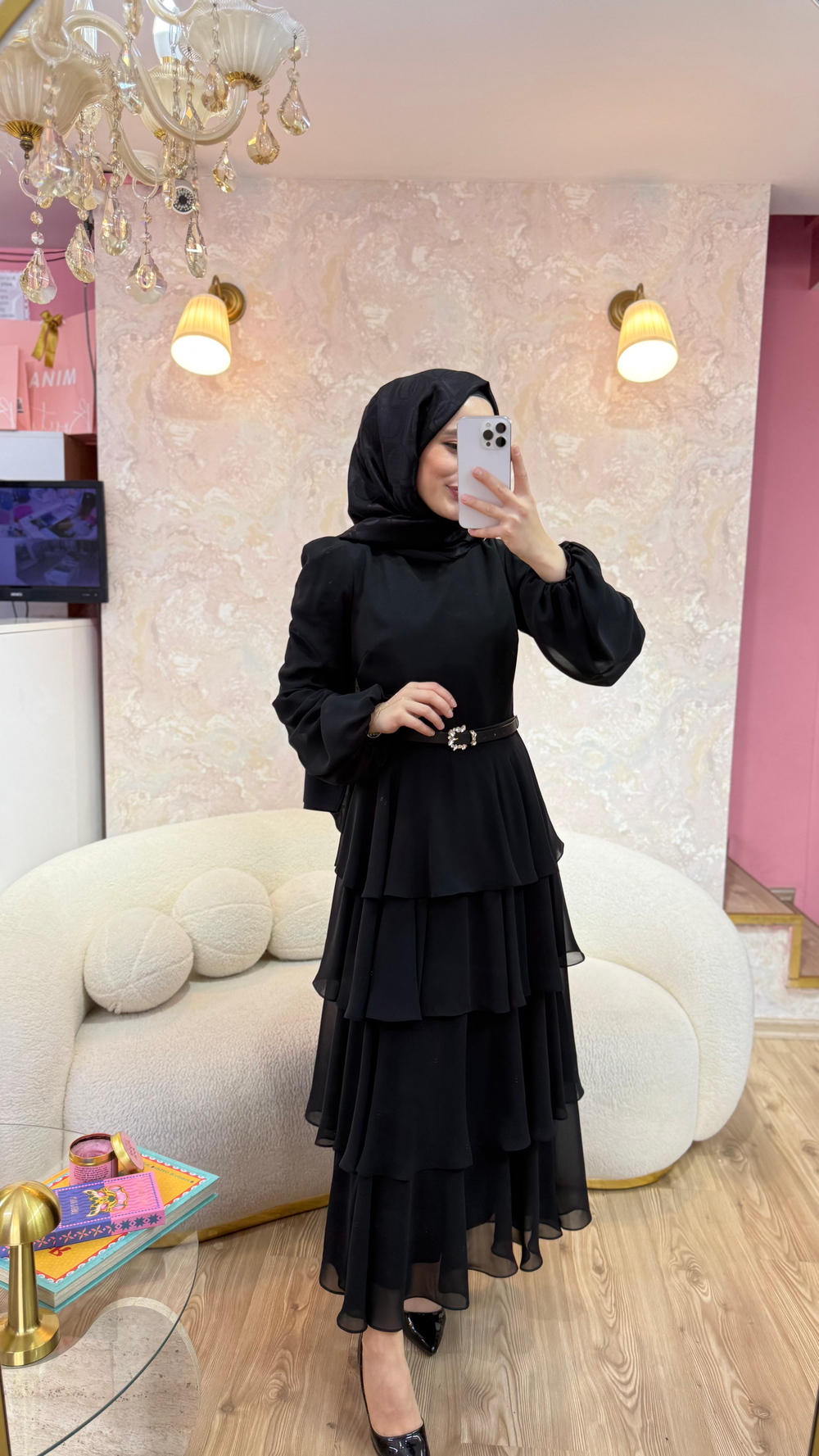 KAT DETAYLI ŞİFON ELBİSE-siyah